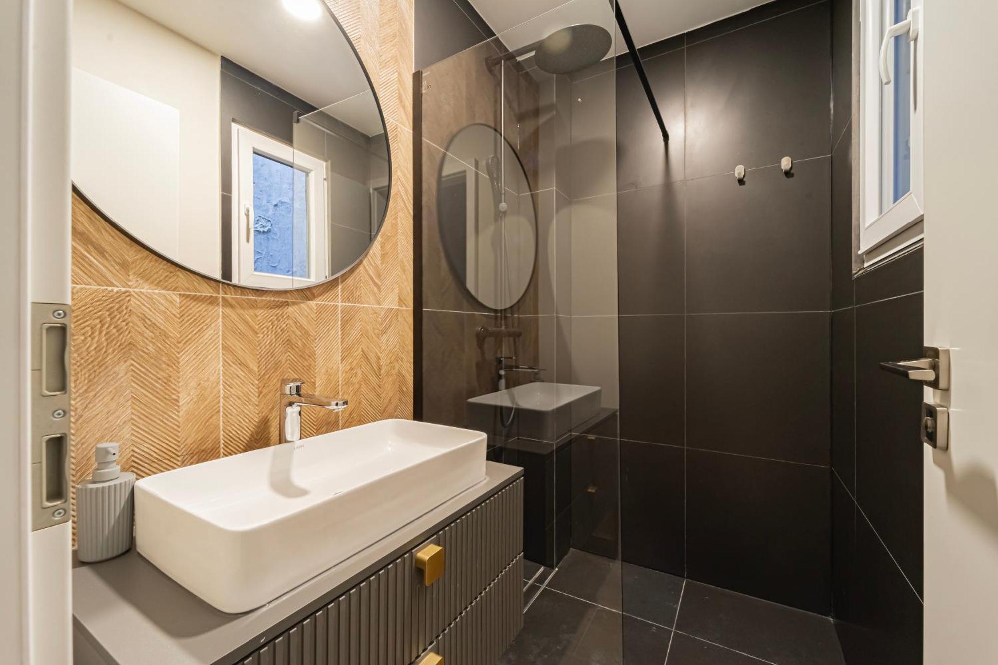 Luxurious Prestige Apartment On The St Stephen Road ブダペスト エクステリア 写真